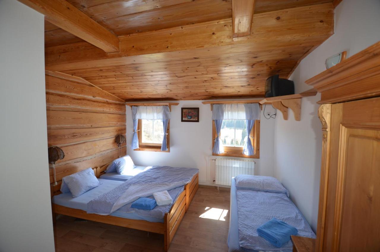 Penzion Lion Pec pod Snezkou Exterior photo